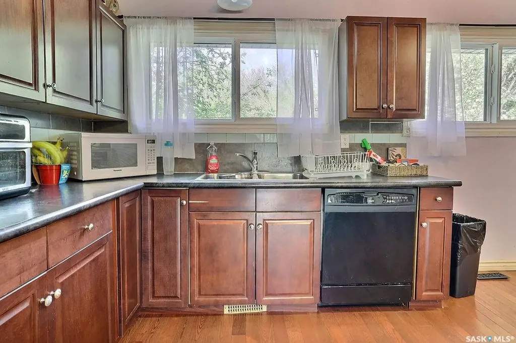 170 Elgin Crescent Lumsden SK S0G 3C0