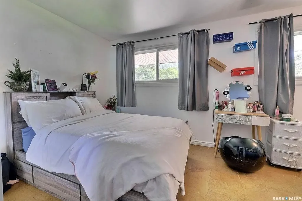 170 Elgin Crescent Lumsden SK S0G 3C0