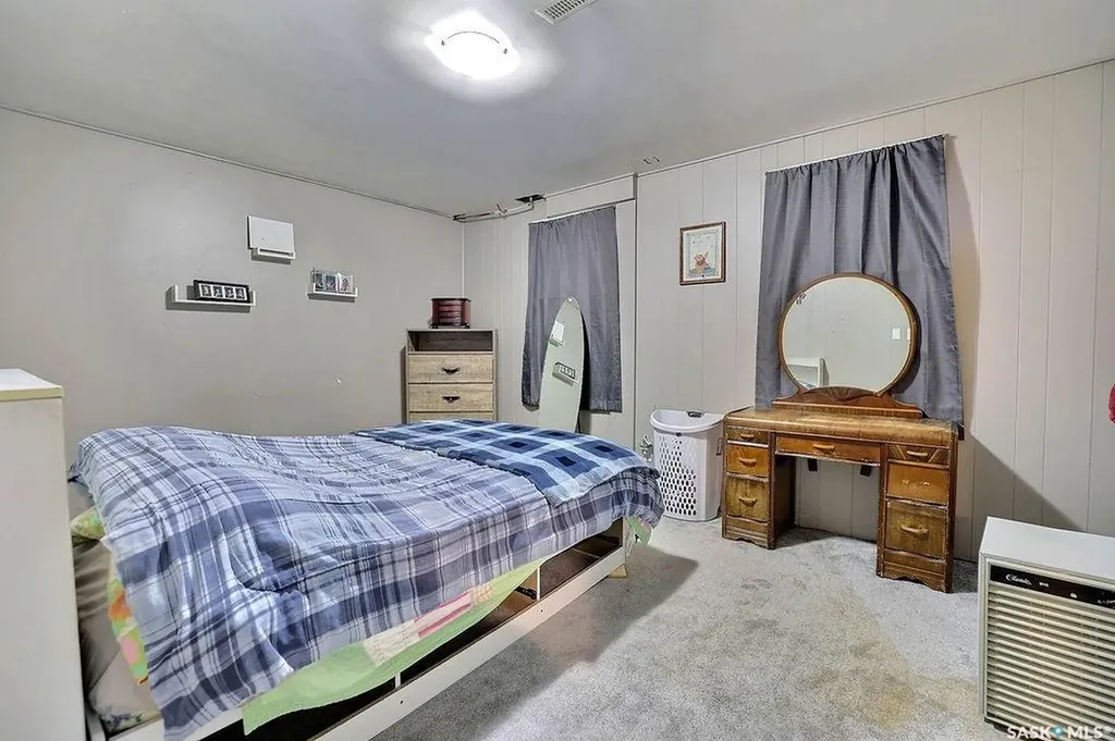 170 Elgin Crescent Lumsden SK S0G 3C0
