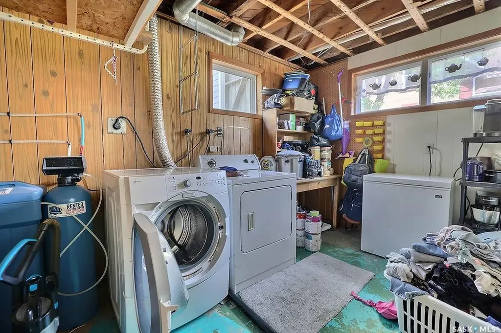 170 Elgin Crescent Lumsden SK S0G 3C0
