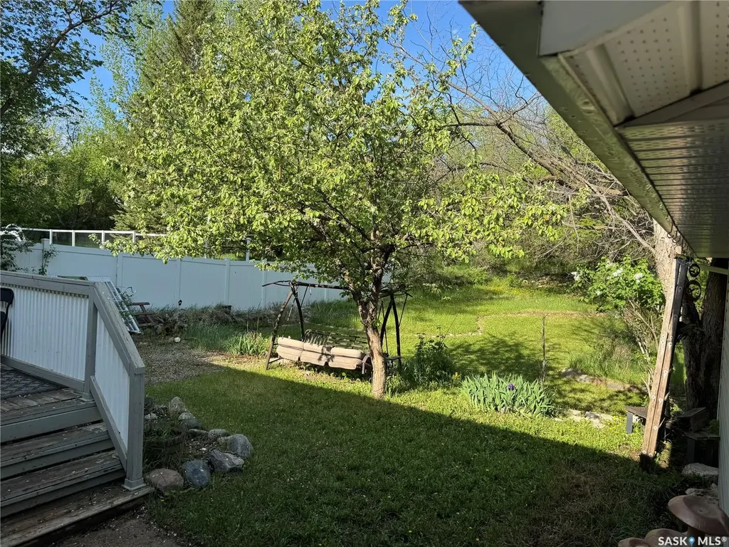 170 Elgin Crescent Lumsden SK S0G 3C0