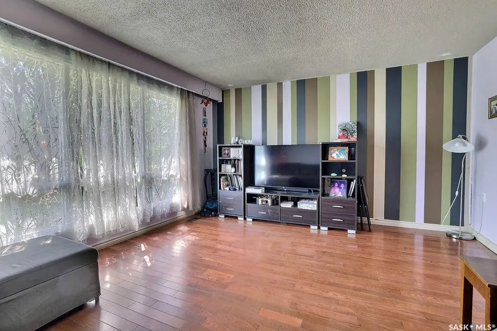 170 Elgin Crescent Lumsden SK S0G 3C0