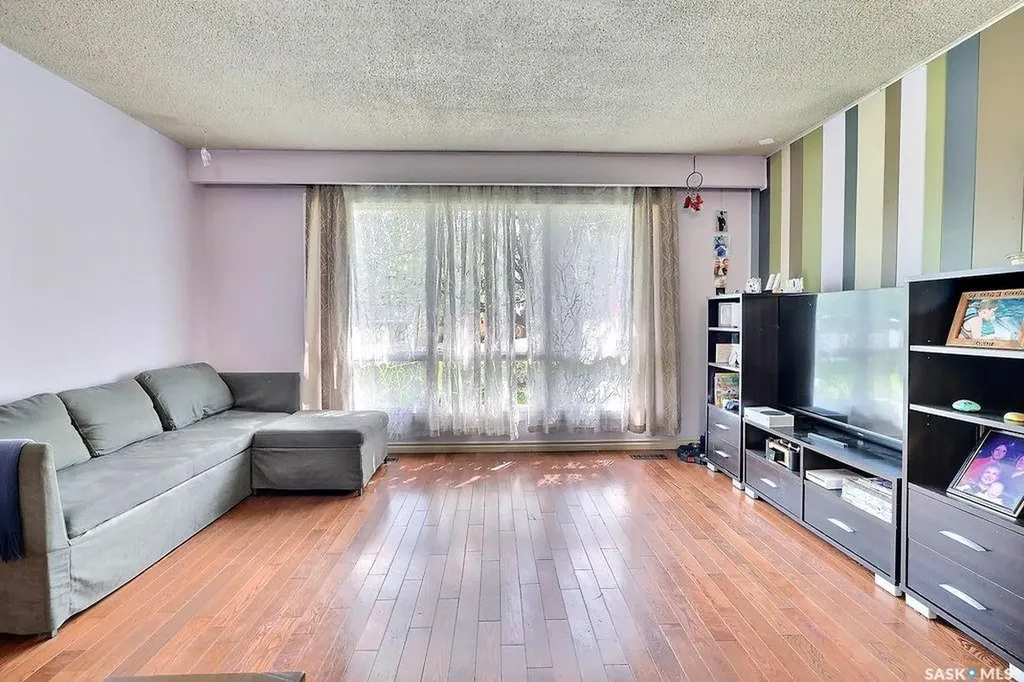 170 Elgin Crescent Lumsden SK S0G 3C0