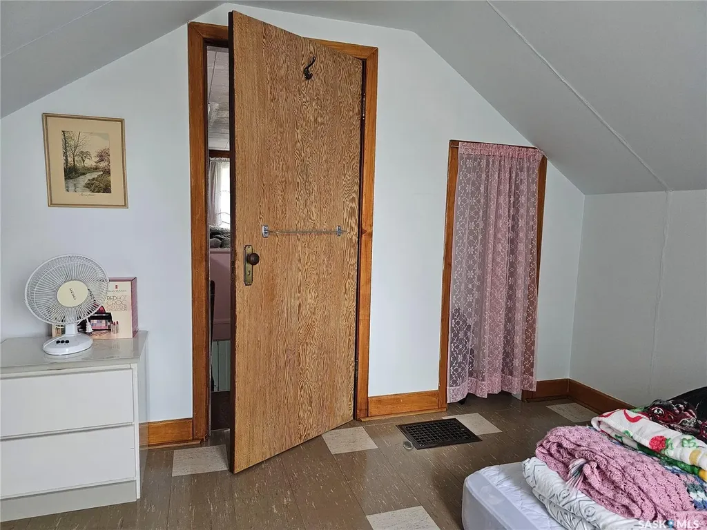 682 101st Street North Battleford SK S9A 0Y8