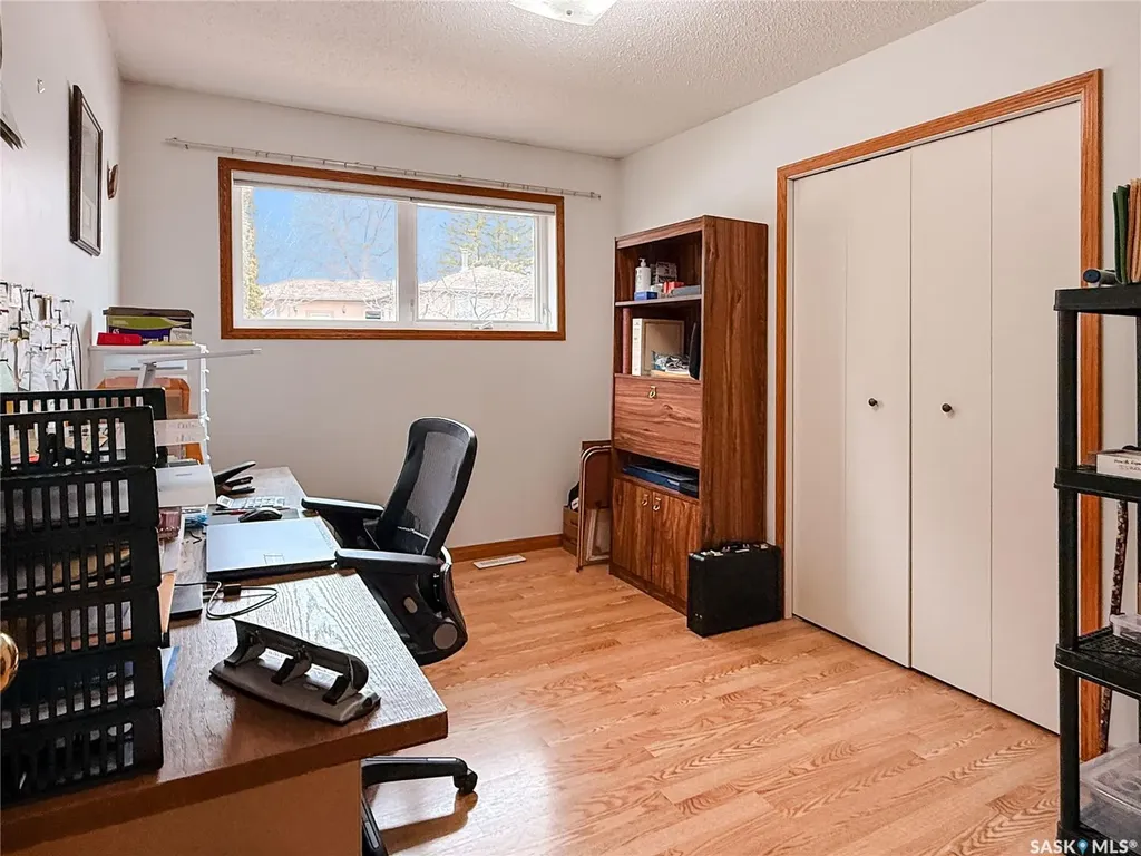 95 Pappas Crescent Regina SK S4R 7G7