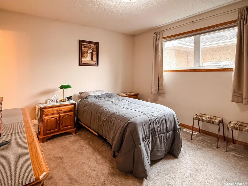95 Pappas Crescent Regina SK S4R 7G7