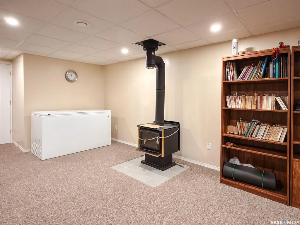 95 Pappas Crescent Regina SK S4R 7G7