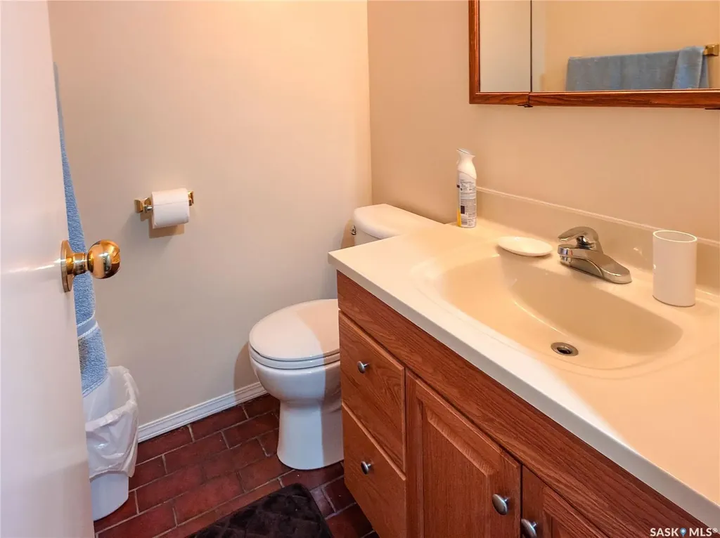95 Pappas Crescent Regina SK S4R 7G7