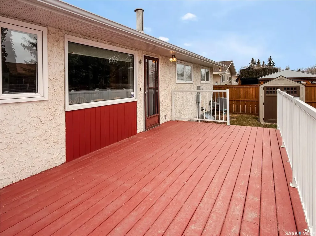 95 Pappas Crescent Regina SK S4R 7G7