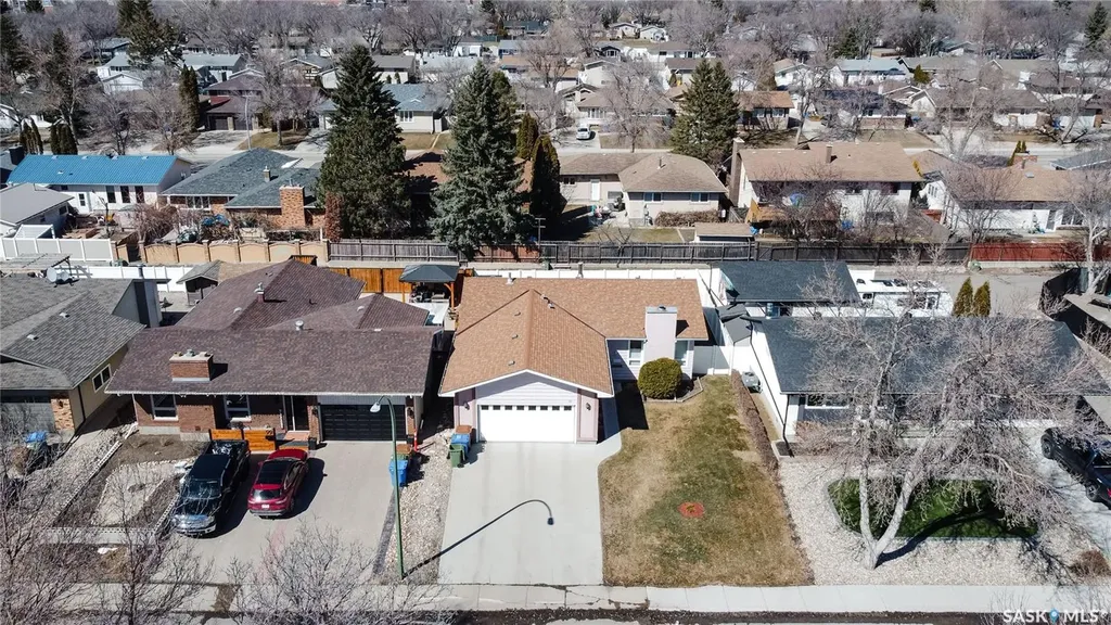 95 Pappas Crescent Regina SK S4R 7G7