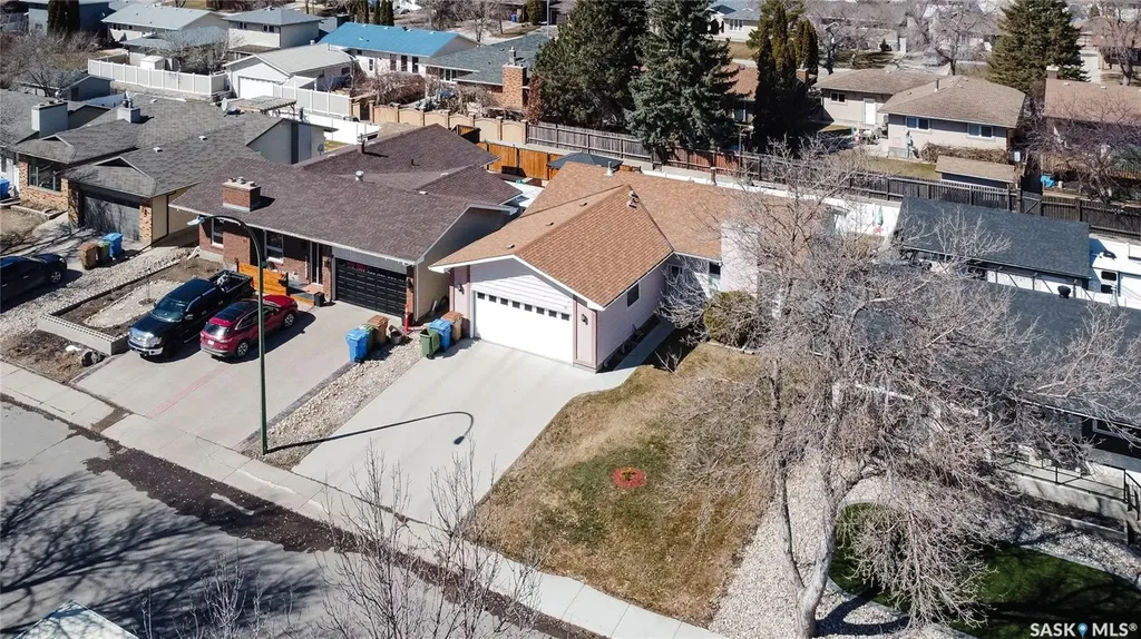 95 Pappas Crescent Regina SK S4R 7G7