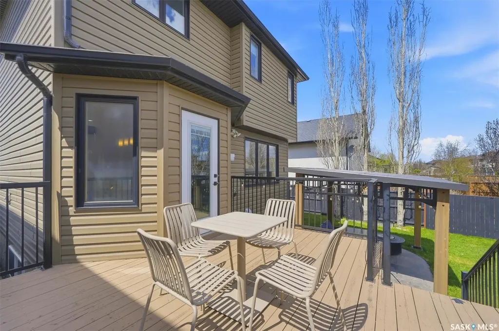 106 Wilkins Crescent Saskatoon SK S7W 0C5