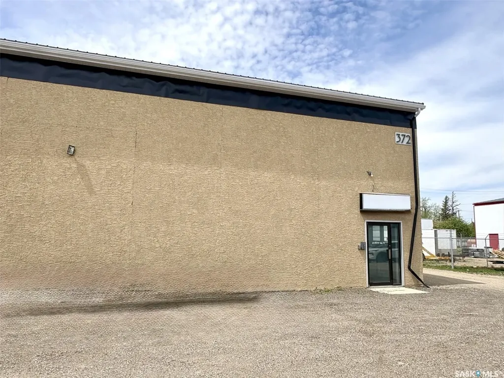 372 Fifth Avenue N Yorkton SK S3N 1B5