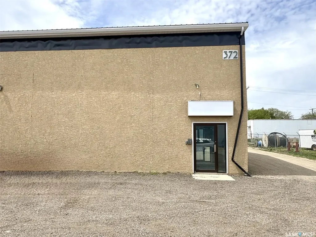 372 Fifth Avenue N Yorkton SK S3N 1B5