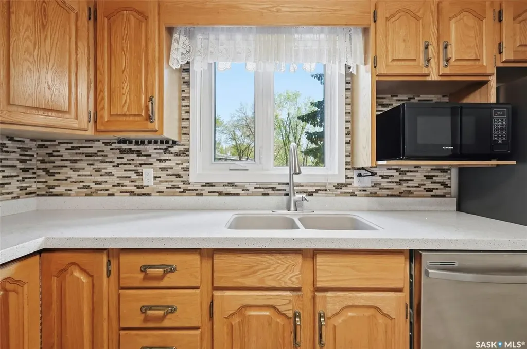 3120 Louise Street Saskatoon SK S7J 3L8
