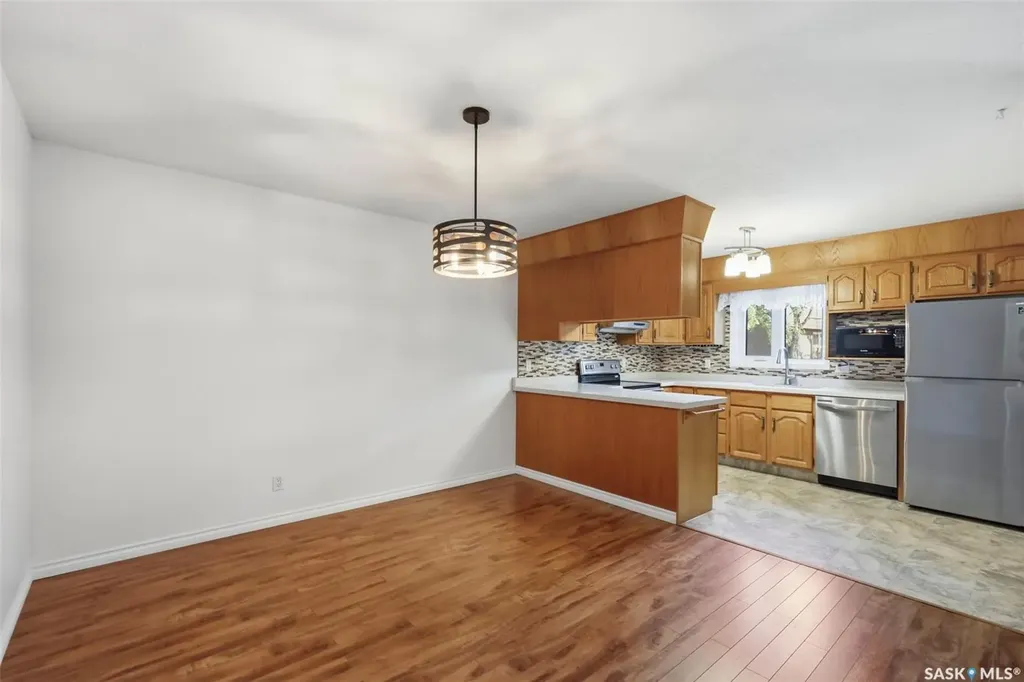 3120 Louise Street Saskatoon SK S7J 3L8
