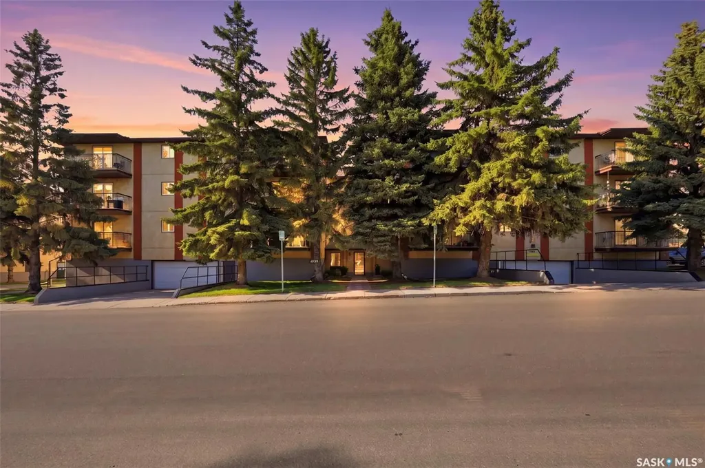 3120 Louise Street Saskatoon SK S7J 3L8