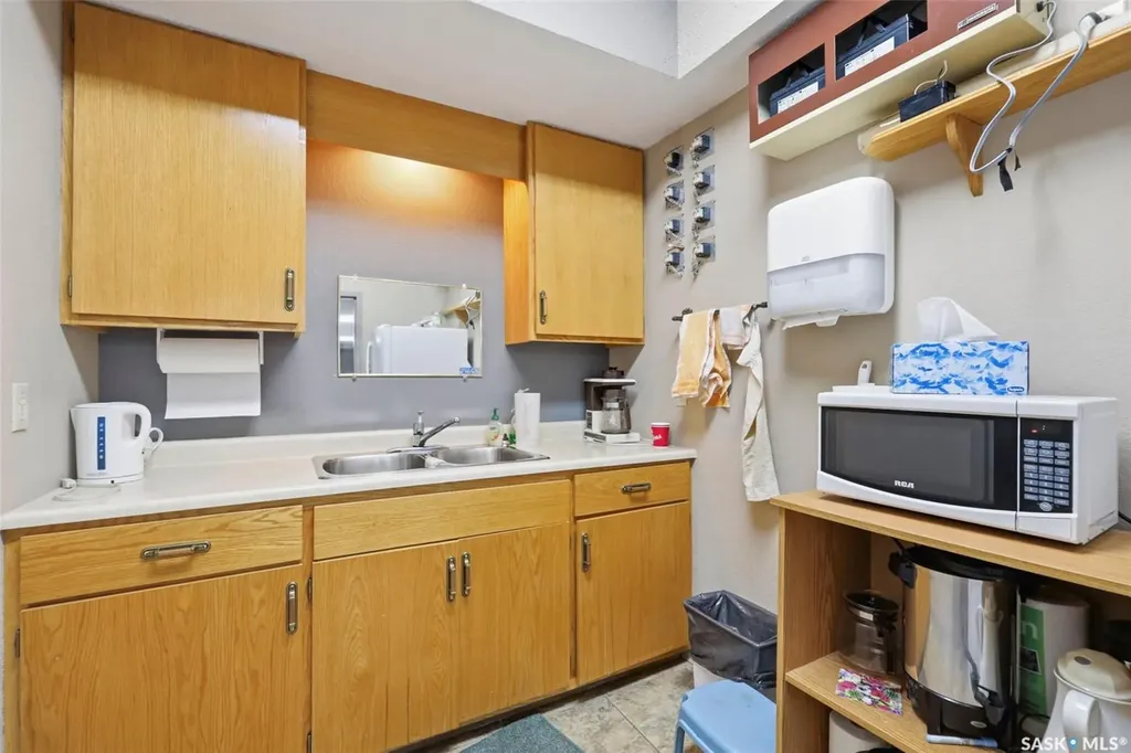 3120 Louise Street Saskatoon SK S7J 3L8