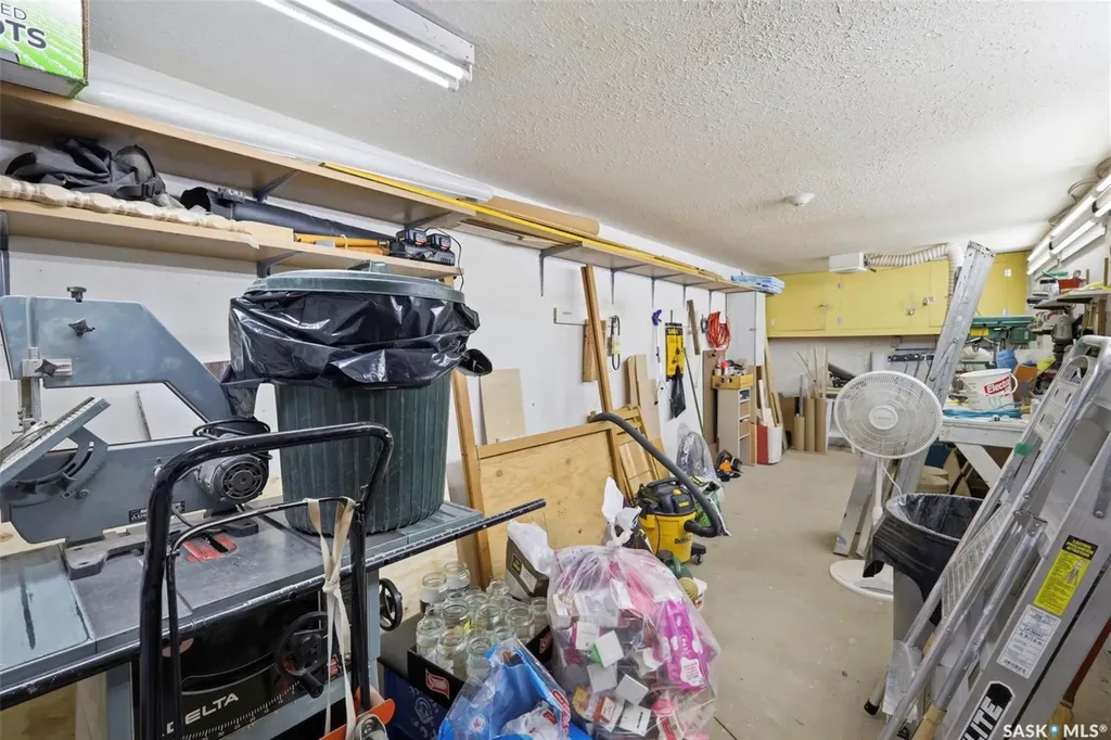 3120 Louise Street Saskatoon SK S7J 3L8