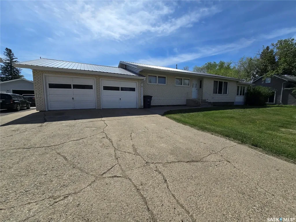 212 Prairie Street Yellow Grass SK S0G 5J0