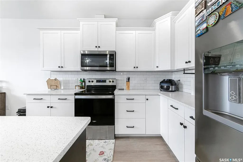 3220 11th Street W Saskatoon SK S7M 5M4