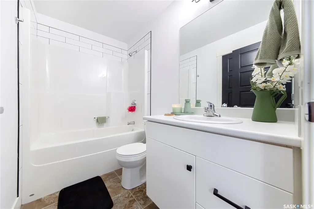 3220 11th Street W Saskatoon SK S7M 5M4