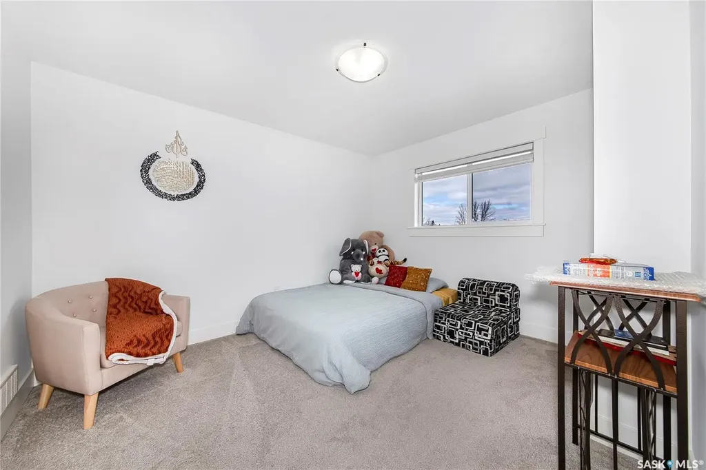 3220 11th Street W Saskatoon SK S7M 5M4
