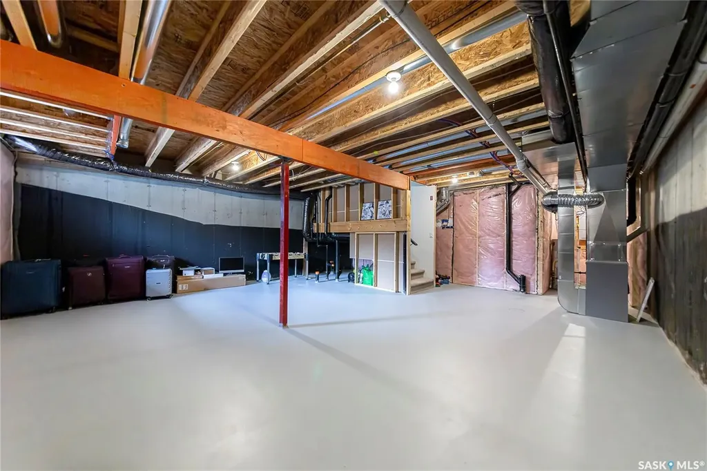 3220 11th Street W Saskatoon SK S7M 5M4