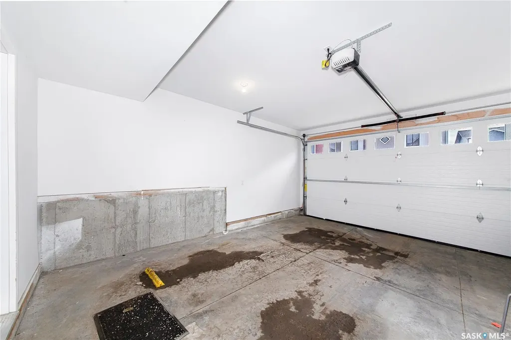 3220 11th Street W Saskatoon SK S7M 5M4