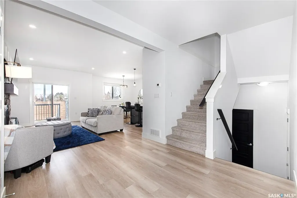 3220 11th Street W Saskatoon SK S7M 5M4