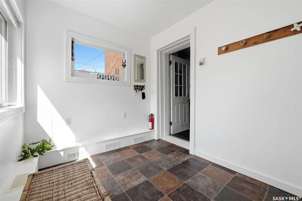 2022 Retallack Street Regina SK S4T 2K2