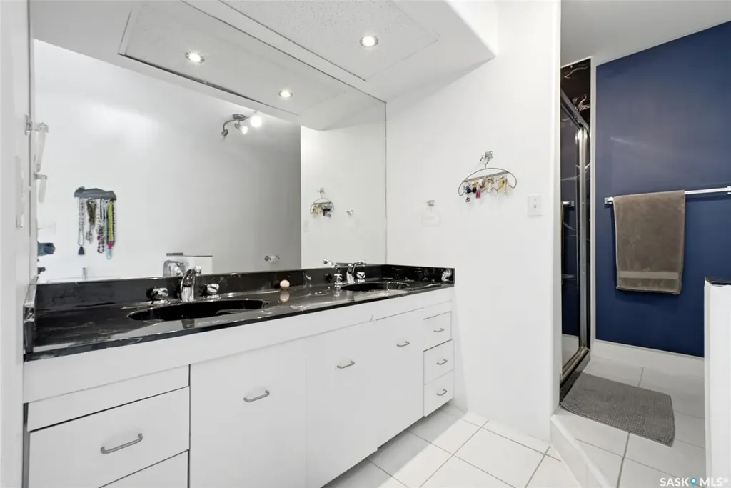 2022 Retallack Street Regina SK S4T 2K2