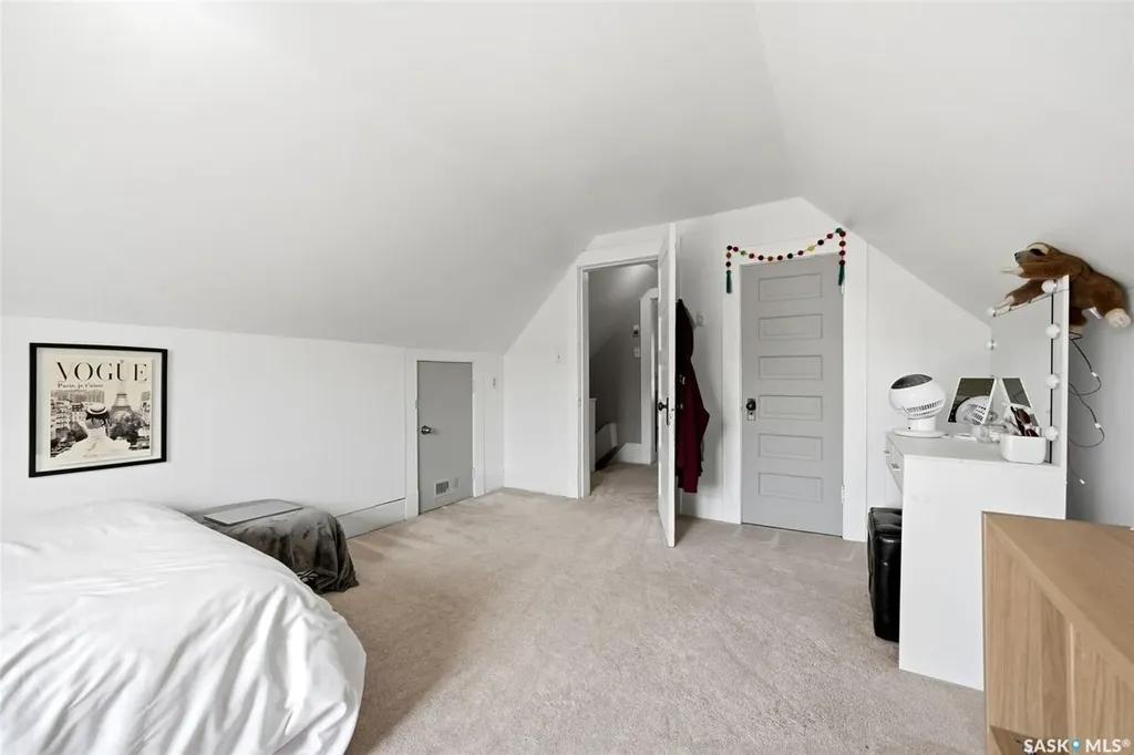 2022 Retallack Street Regina SK S4T 2K2