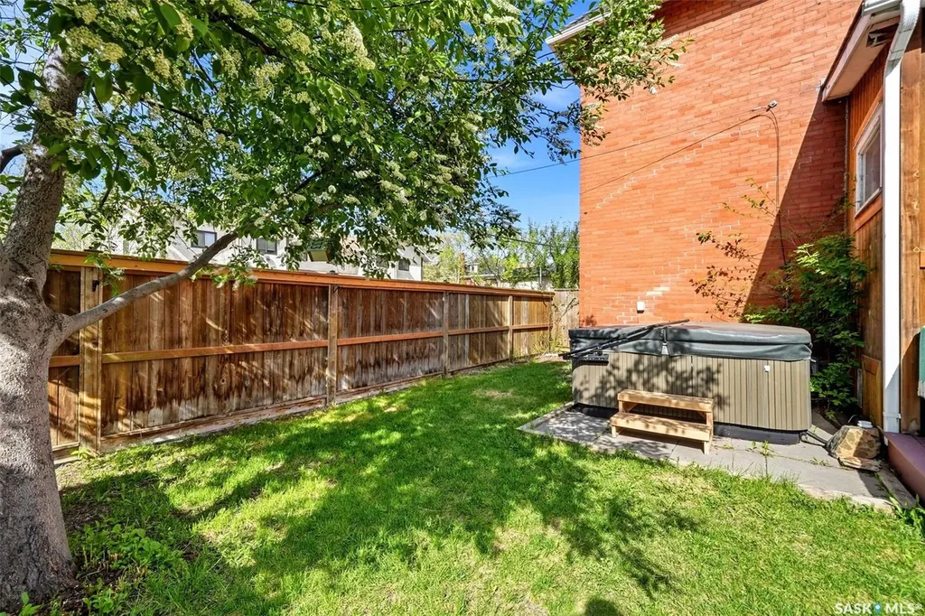 2022 Retallack Street Regina SK S4T 2K2