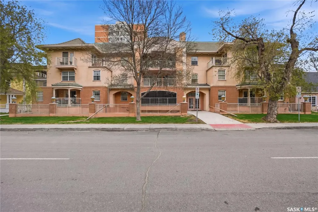 2315 Cornwall Street Regina SK S4P 2L4