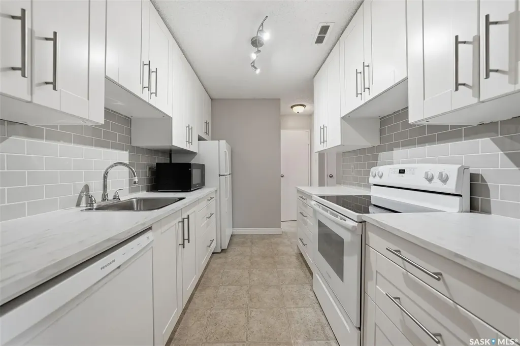 139 St Lawrence Court Saskatoon SK S7K 4H3