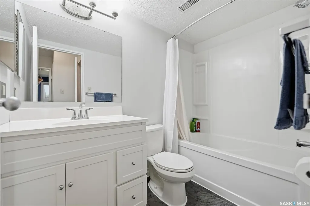 139 St Lawrence Court Saskatoon SK S7K 4H3