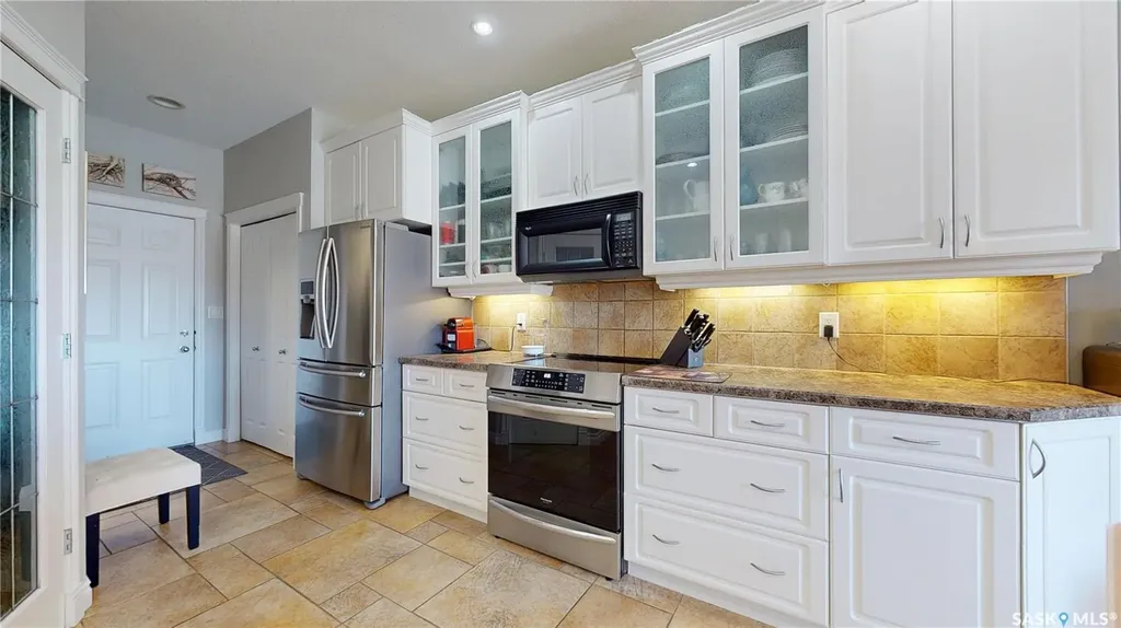 14 Woods Crescent White City SK S4L 1C4