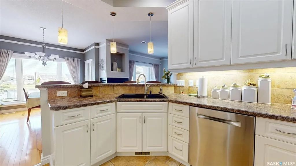 14 Woods Crescent White City SK S4L 1C4