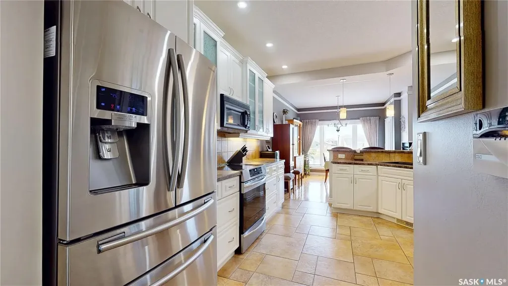 14 Woods Crescent White City SK S4L 1C4