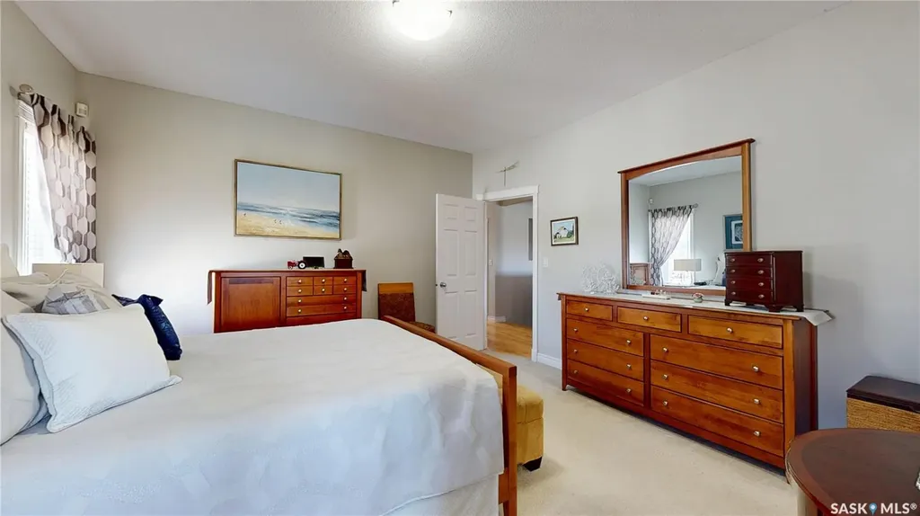 14 Woods Crescent White City SK S4L 1C4