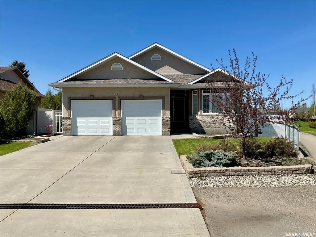 14 Woods Crescent White City SK S4L 1C4