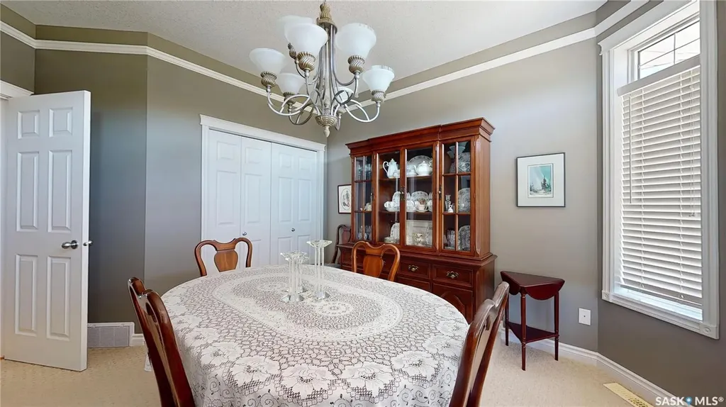 14 Woods Crescent White City SK S4L 1C4