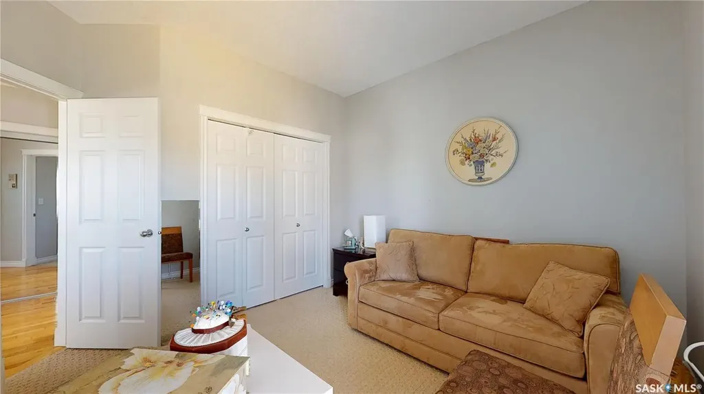 14 Woods Crescent White City SK S4L 1C4