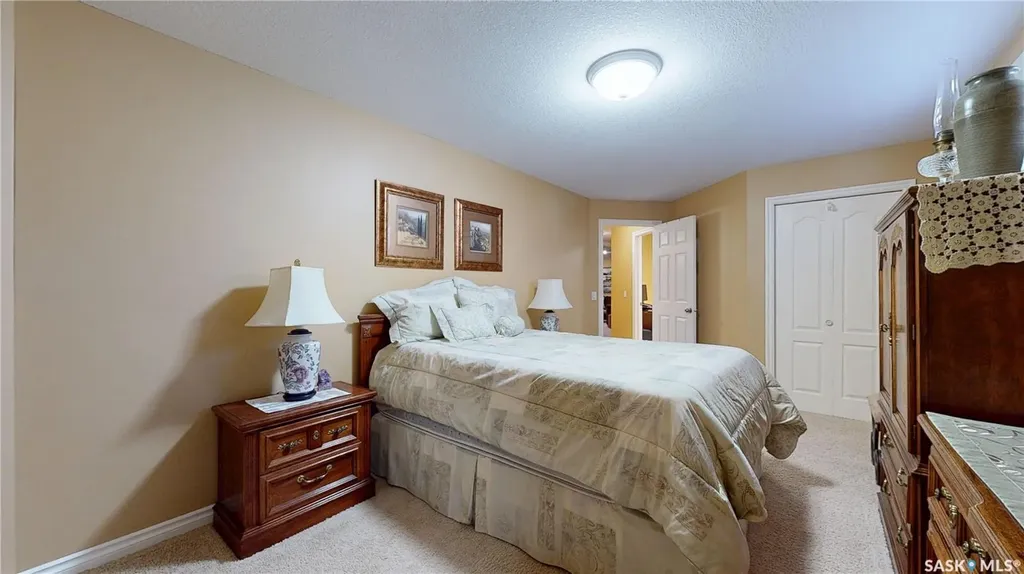 14 Woods Crescent White City SK S4L 1C4
