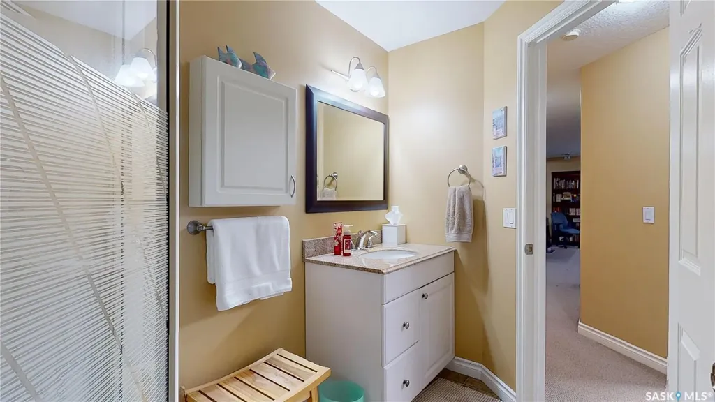14 Woods Crescent White City SK S4L 1C4