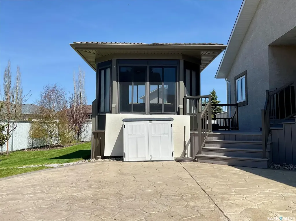 14 Woods Crescent White City SK S4L 1C4