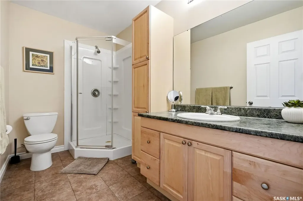 90 Edenwold Crescent Regina SK S4R 8A3