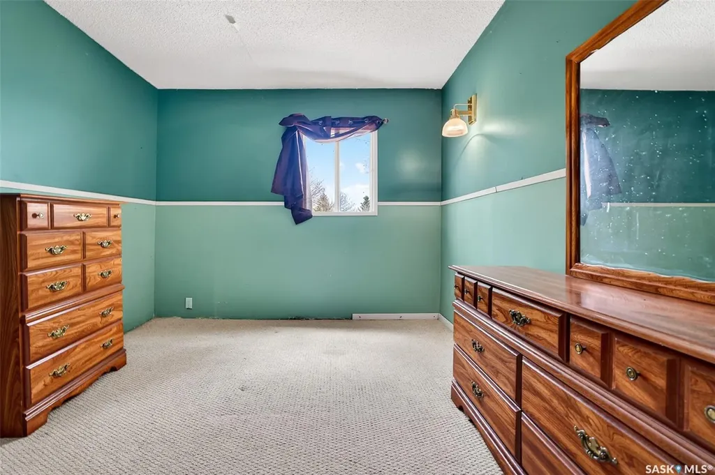 504 Loney Avenue South Lake SK S0H 2X0