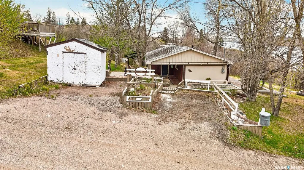 504 Loney Avenue South Lake SK S0H 2X0